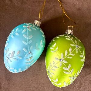 Elegant Blue and Green Holiday Ornaments